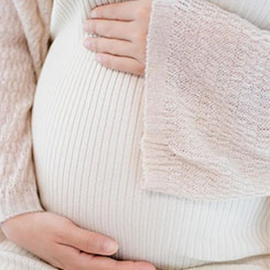 蒋锡培亲👩‍👩‍👧自掌舵，推动🇵🇹👃远东股份🇨🇭🇯🇴代孕梁波